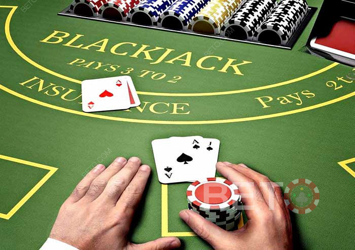 Blackjack Online - Guia para jogar cartas online e vencer