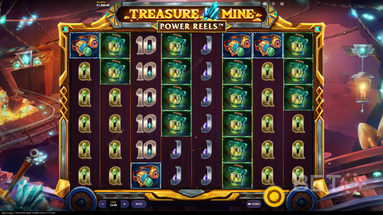 Desfrute de um tema e gráficos fabulosos no slot online Treasure Mine Power Reels