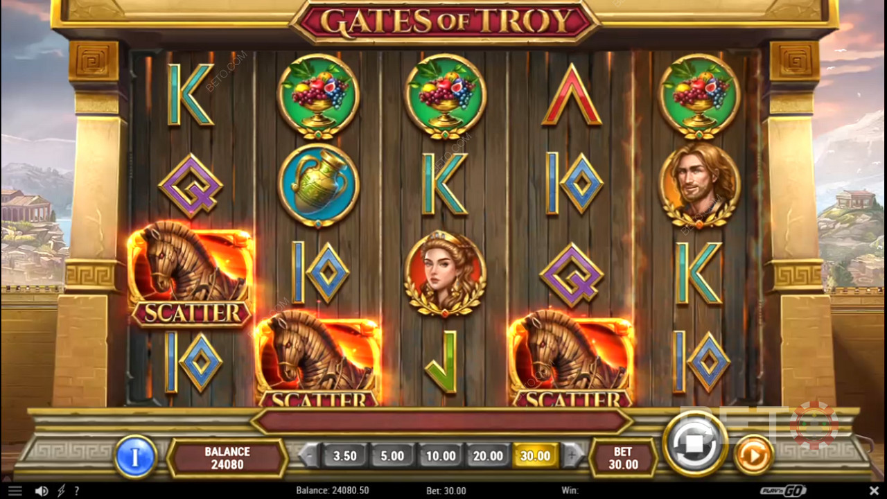3 ou mais Scatters premiarão Free Spins no jogo de casino Gates of Troy